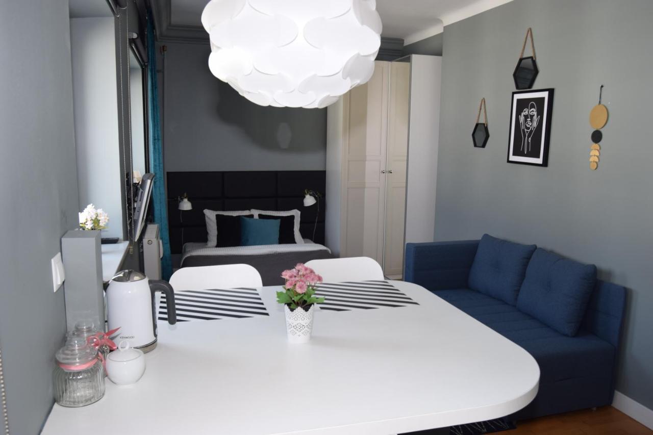 Be My Guest - Hoza Studio - Pkin Super Centrum Metro Wi-Fi Breakfast Warschau Exterior foto