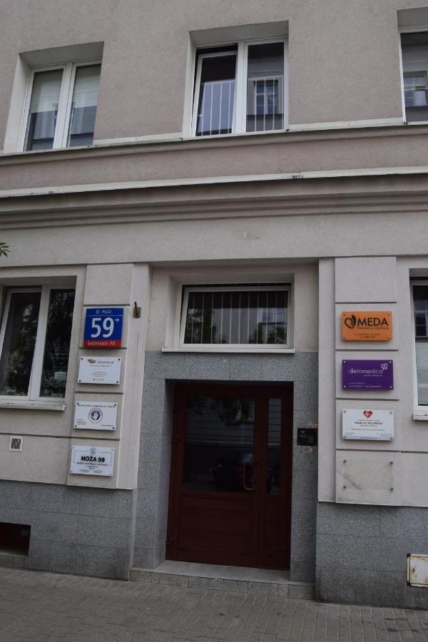 Be My Guest - Hoza Studio - Pkin Super Centrum Metro Wi-Fi Breakfast Warschau Exterior foto